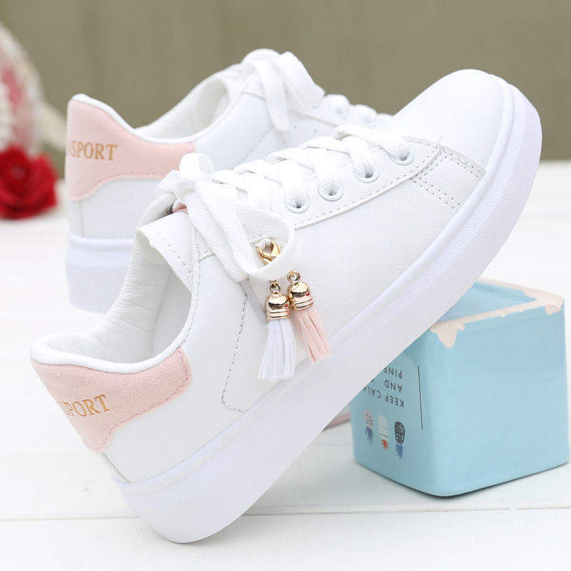 New Women's White Walking Style Platform Sneakers Lightweight Non-Slip Casual Shoes with Round Toe Fashion Trend